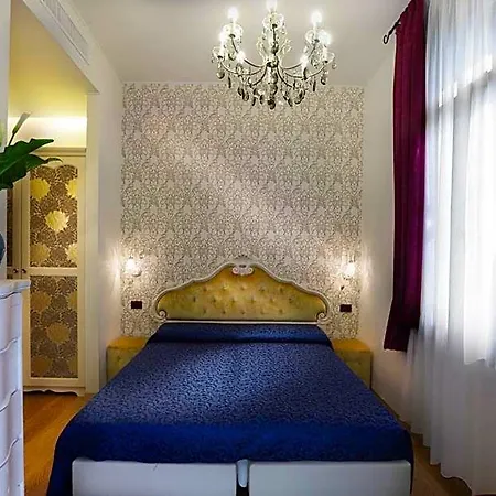 Atlanta Augustus Hotel 3*